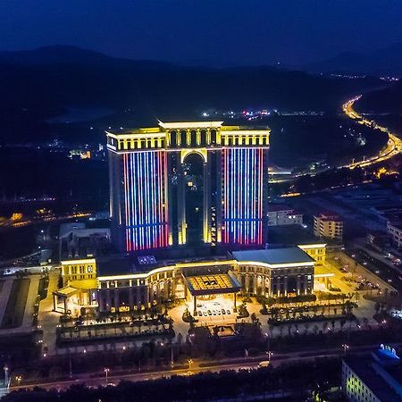 Malachite Hotel Dongguan ตงกวน ภายนอก รูปภาพ