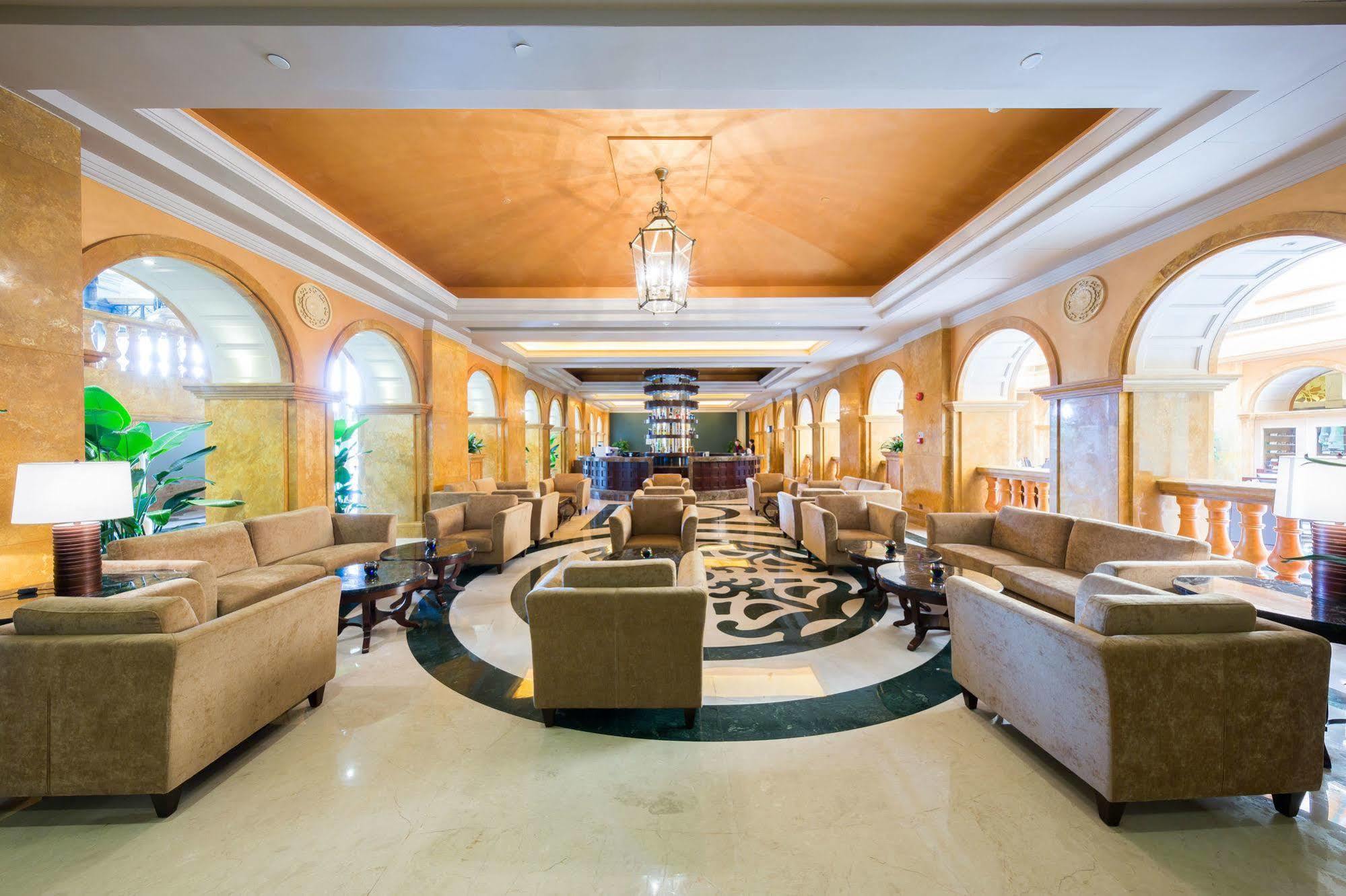 Malachite Hotel Dongguan ตงกวน ภายนอก รูปภาพ