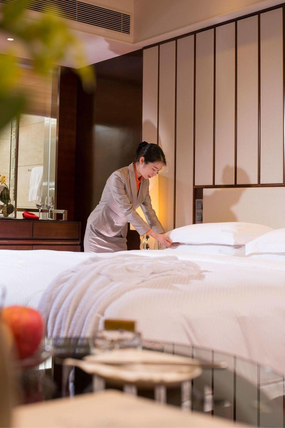Malachite Hotel Dongguan ตงกวน ภายนอก รูปภาพ