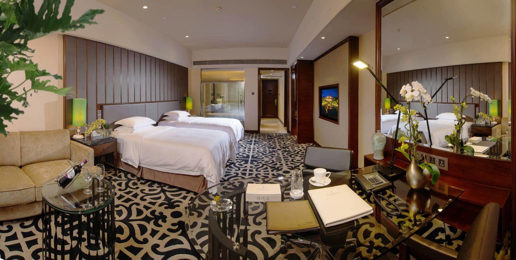 Malachite Hotel Dongguan ตงกวน ภายนอก รูปภาพ