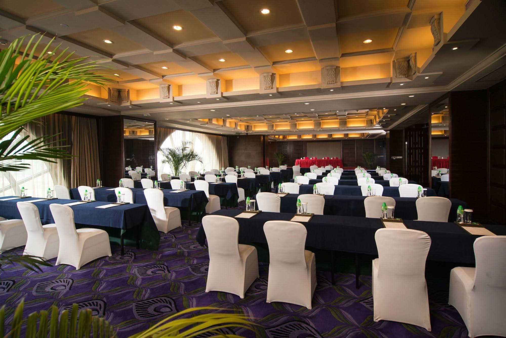 Malachite Hotel Dongguan ตงกวน ภายนอก รูปภาพ