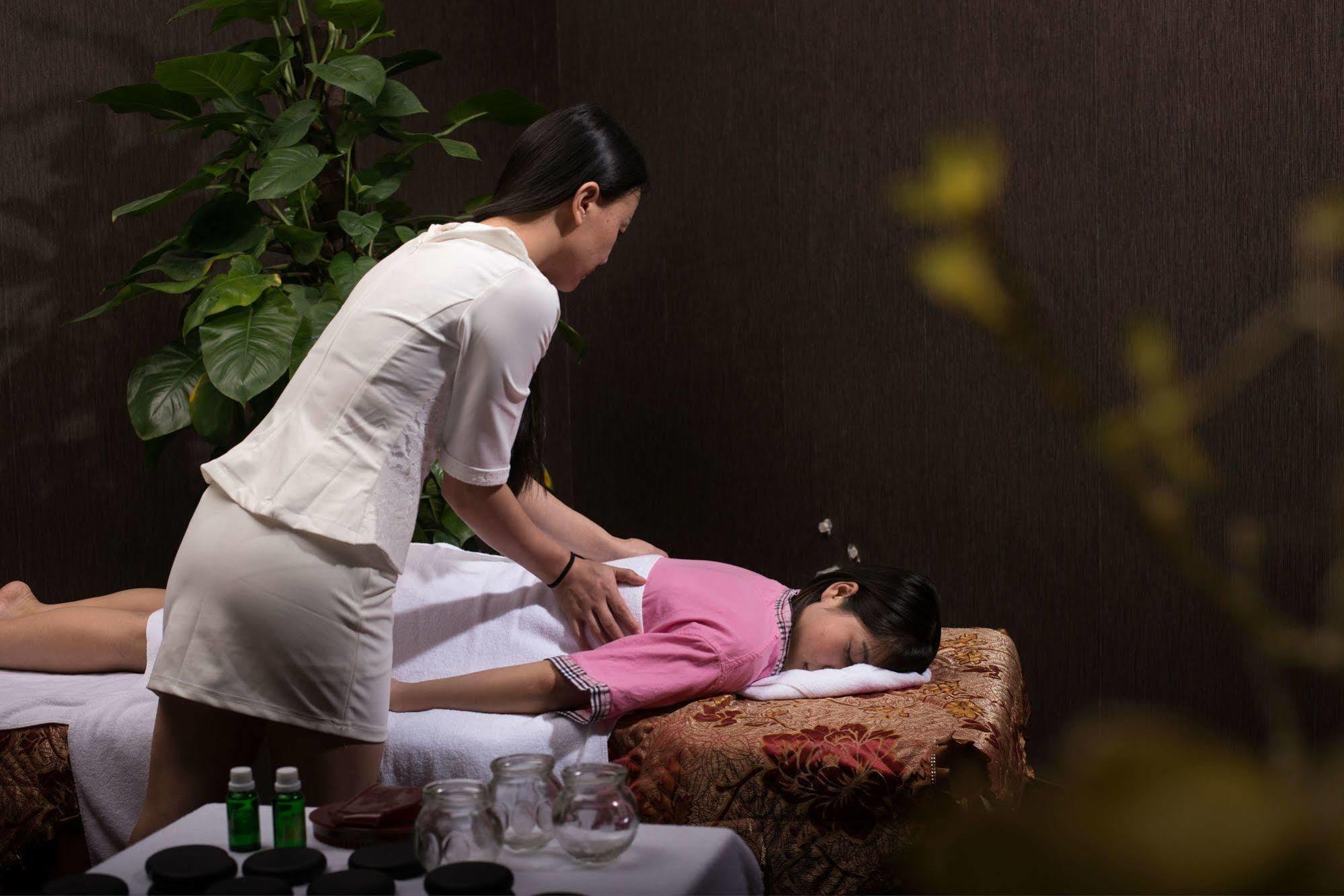 Malachite Hotel Dongguan ตงกวน ภายนอก รูปภาพ